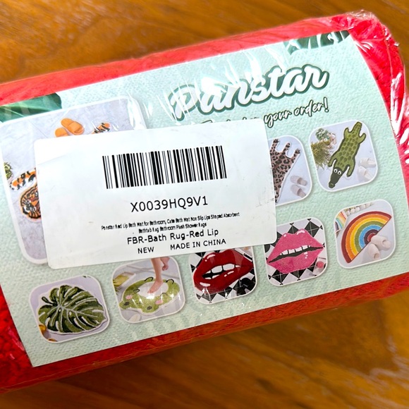 2 PC Red Bath Rugs - Picture 2 of 5